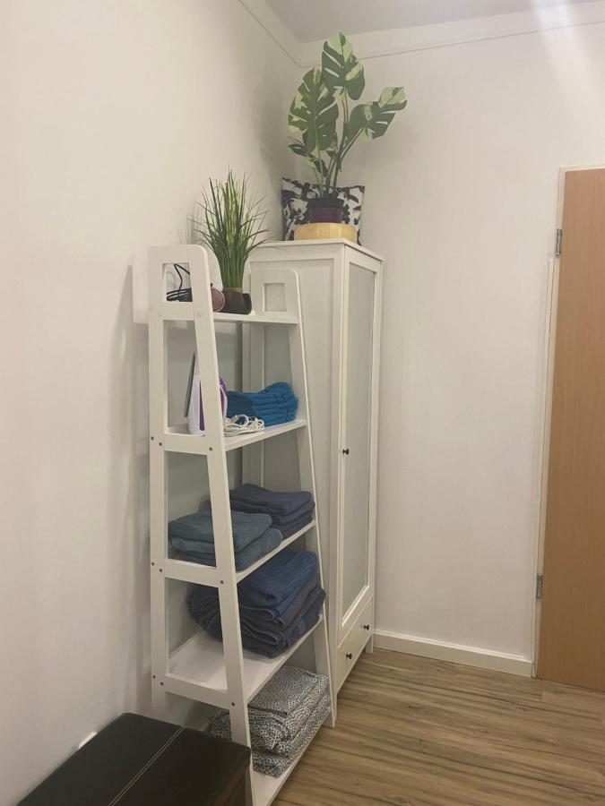 Tatra Apartment By The Danube Fully Accessible Budapest Bagian luar foto