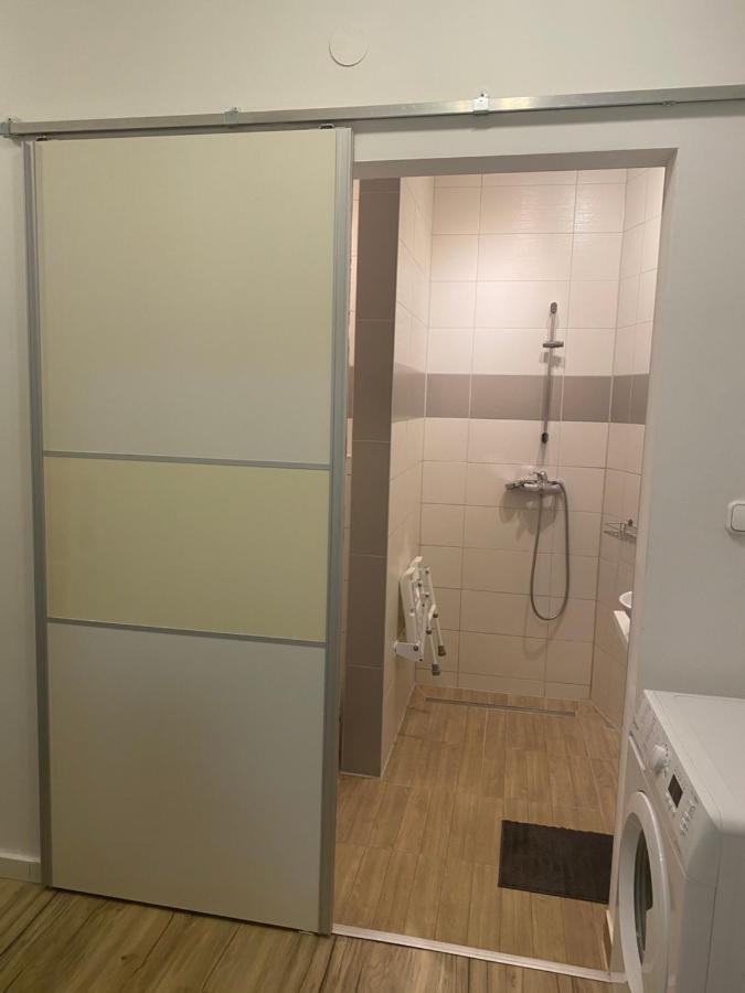 Tatra Apartment By The Danube Fully Accessible Budapest Bagian luar foto